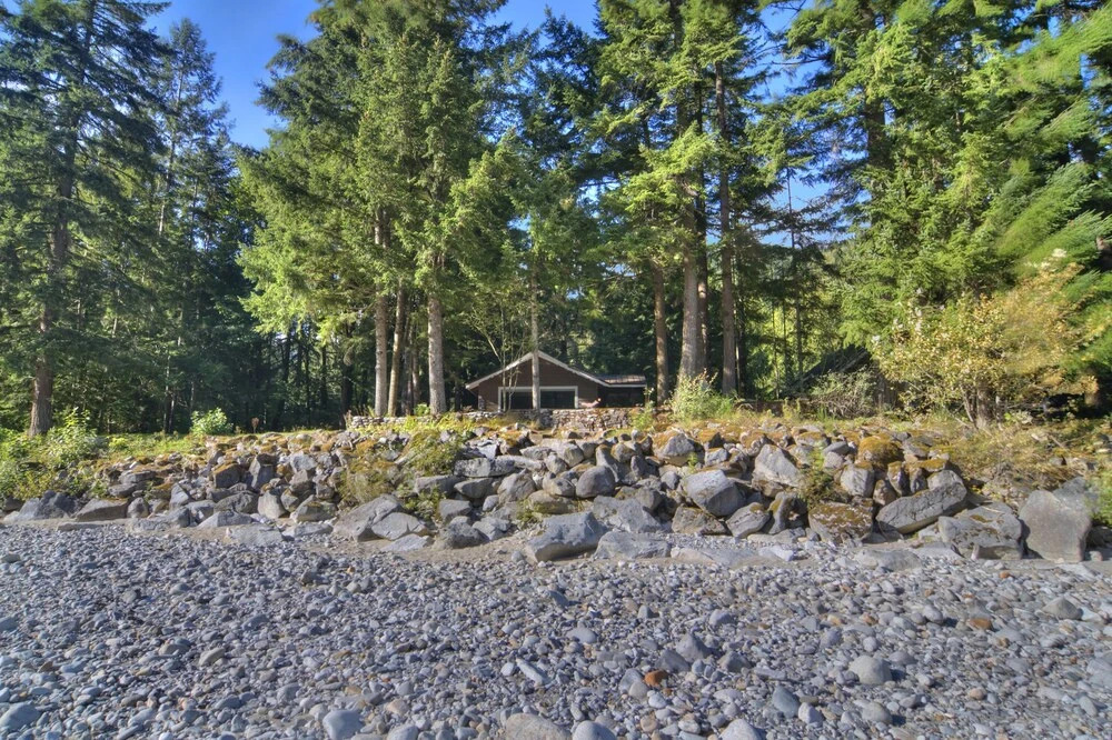 Wild Sky Escape - One Bedroom Cabin with Hot Tub