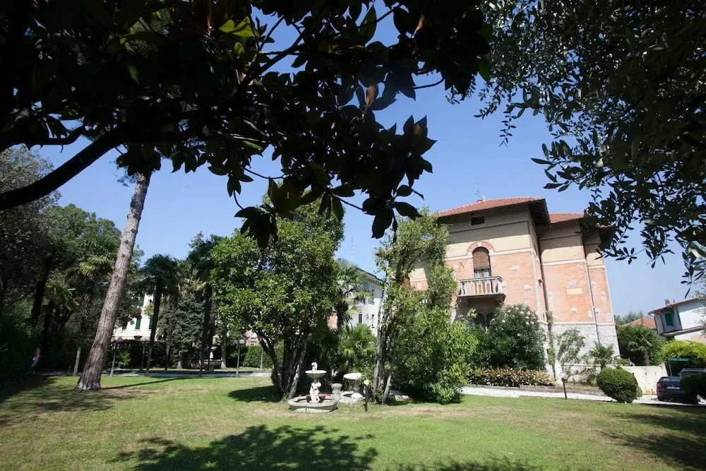 Villa Larissa