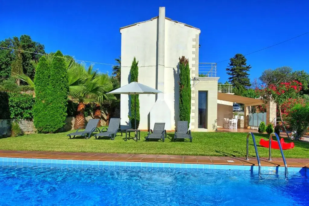 Villa Politini by PosarelliVillas