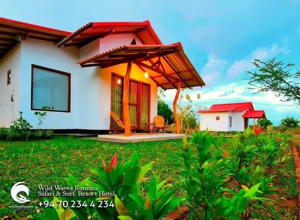 Wild Waves Kumana Safari & Surf Resort Hotel - Panama Near Arugam Bay