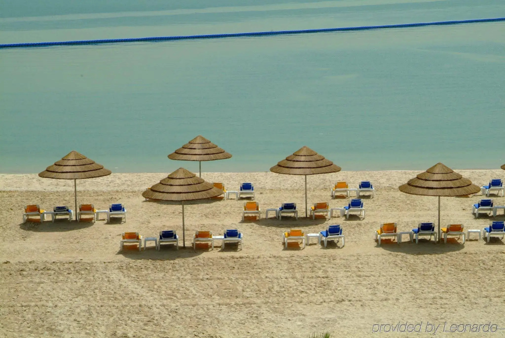 Marina Hotel