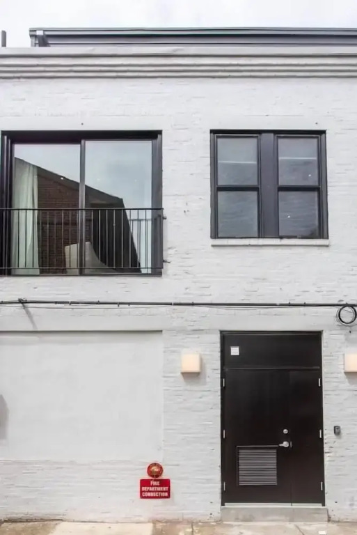 Steps From Jefferson - New Boutique Building - Center City