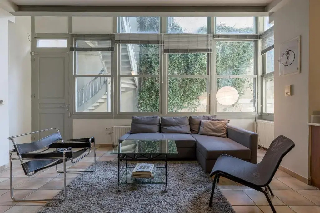 A Beautiful 2 bdr House in the Heart of Plaka