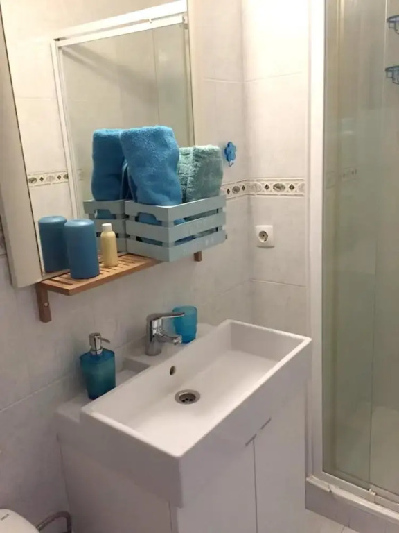 Studio in Benalmádena, With Wonderful sea View, Shared Pool and Furnished Terrace