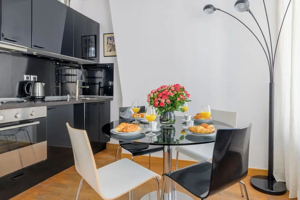 Paris St Germain Central residence