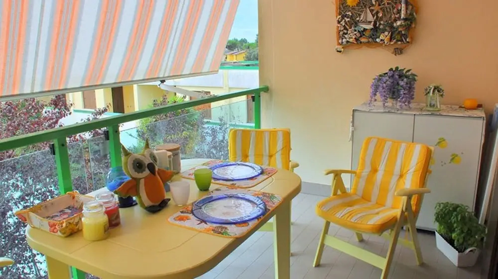Relax in a Residence With Pool and Terrace