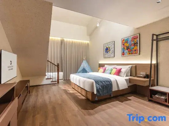 Lizun Residence·Xiangjiang Holiday (Saer Kul Lake Branch)