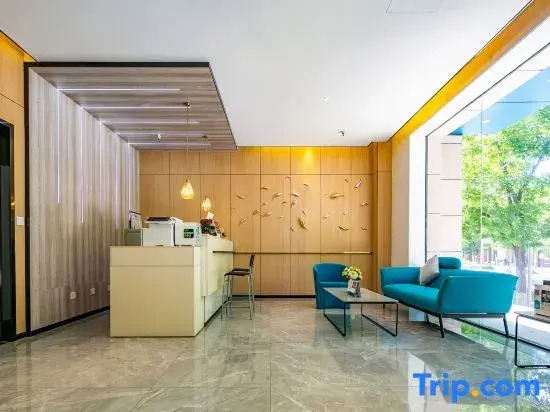 Yiju Hotel （Fengcheng 10th Road Metro,Xi’an North Station)