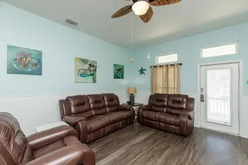 Village by the Beach L824 - 2 Br townhouse by RedAwning