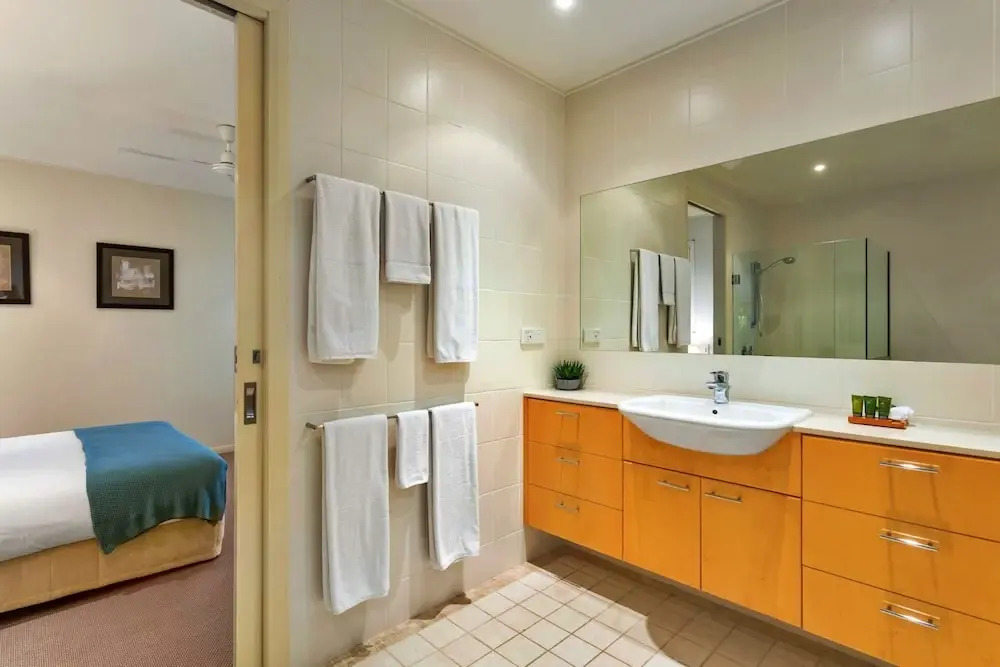 Pavillions 12 With Pool And Golf Buggy