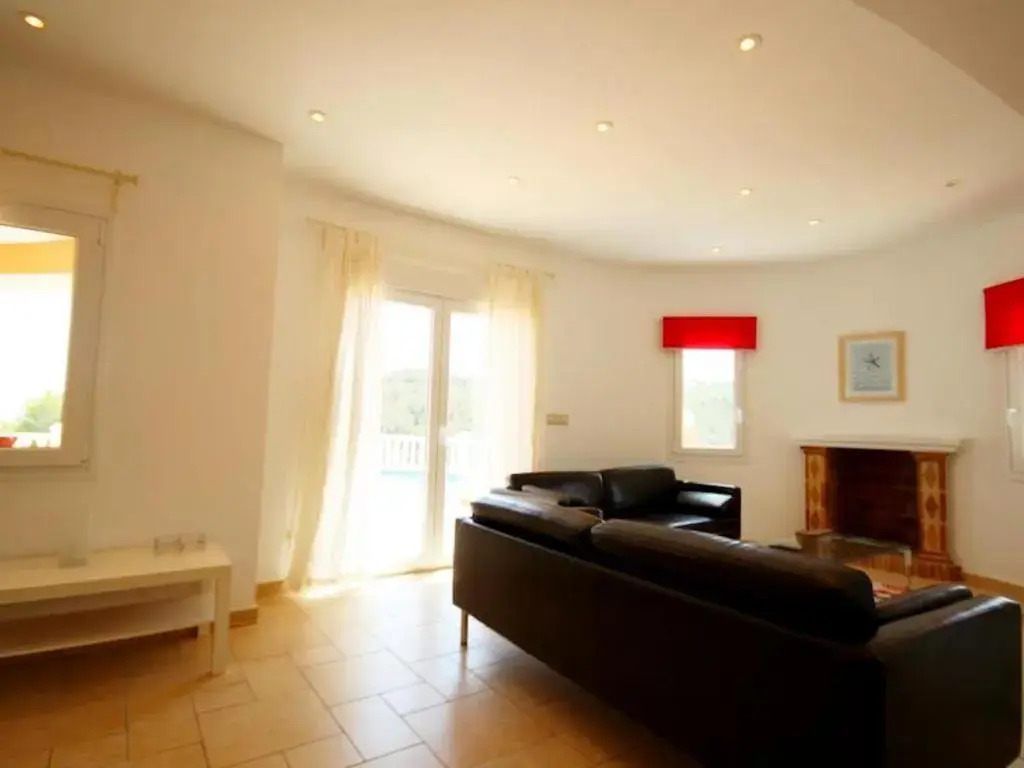 Fantastic villa with sea views and private pool