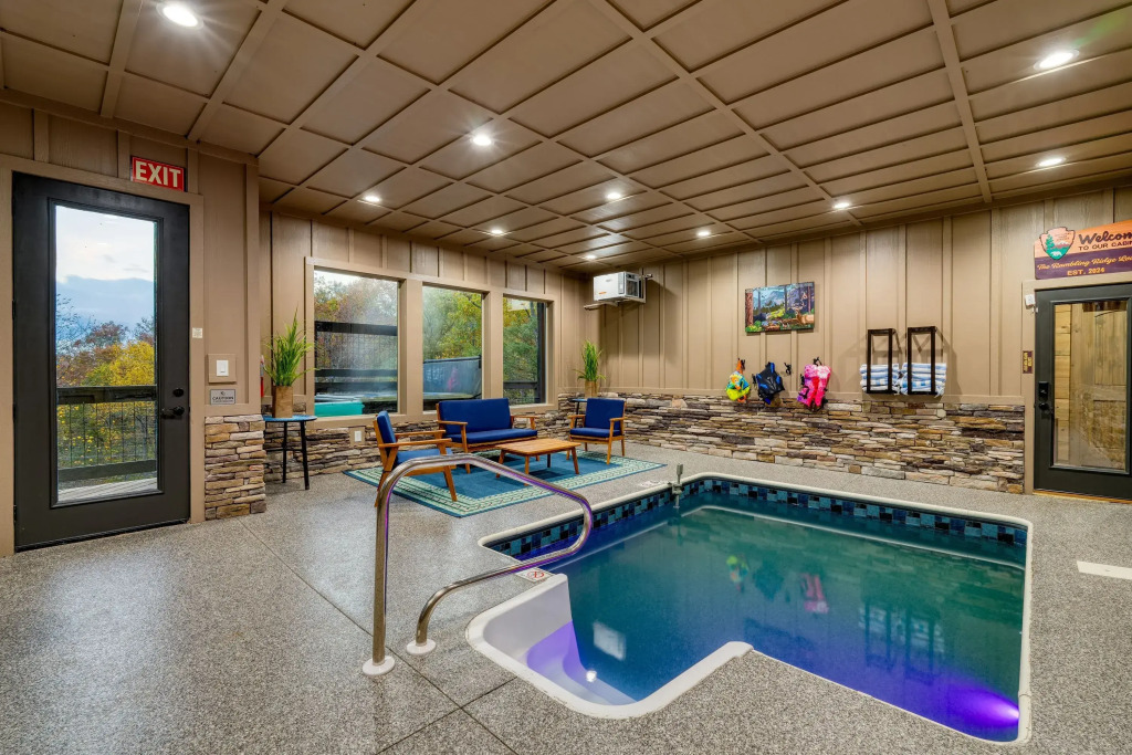 Rambling Ridge Lodge Endless Amenities Fun Indoor Pool Hot Tub A Arcade Game Room