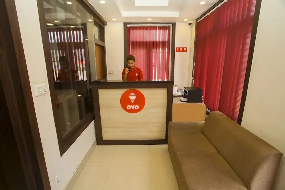 OYO 11474 Gangaur Regency Boutique Hotel