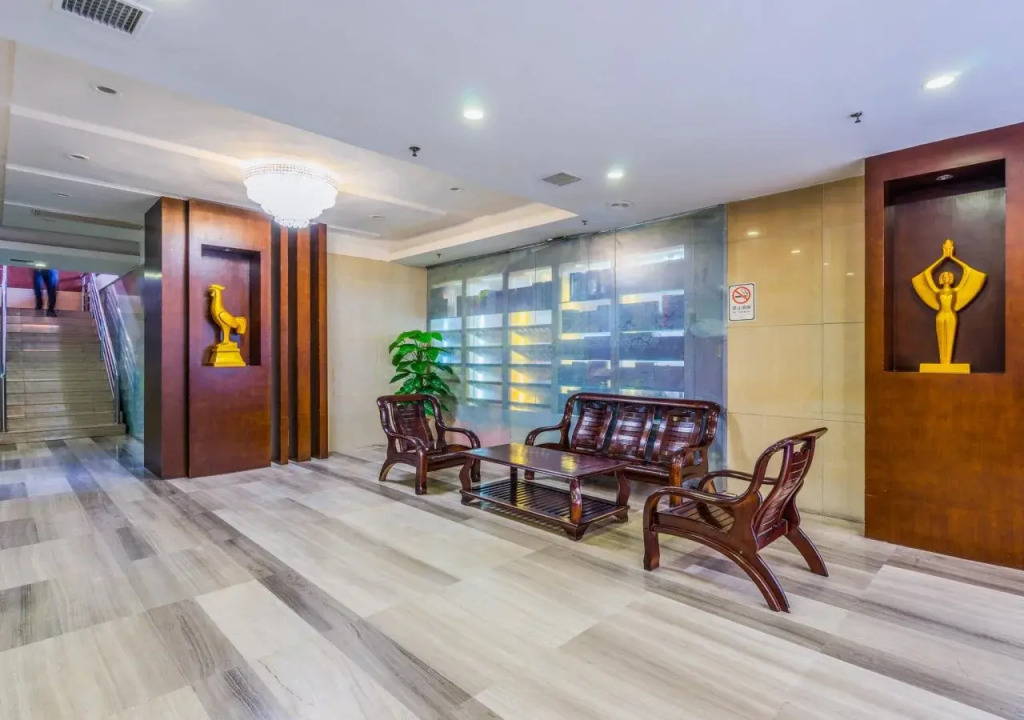 Movie Star Hotel