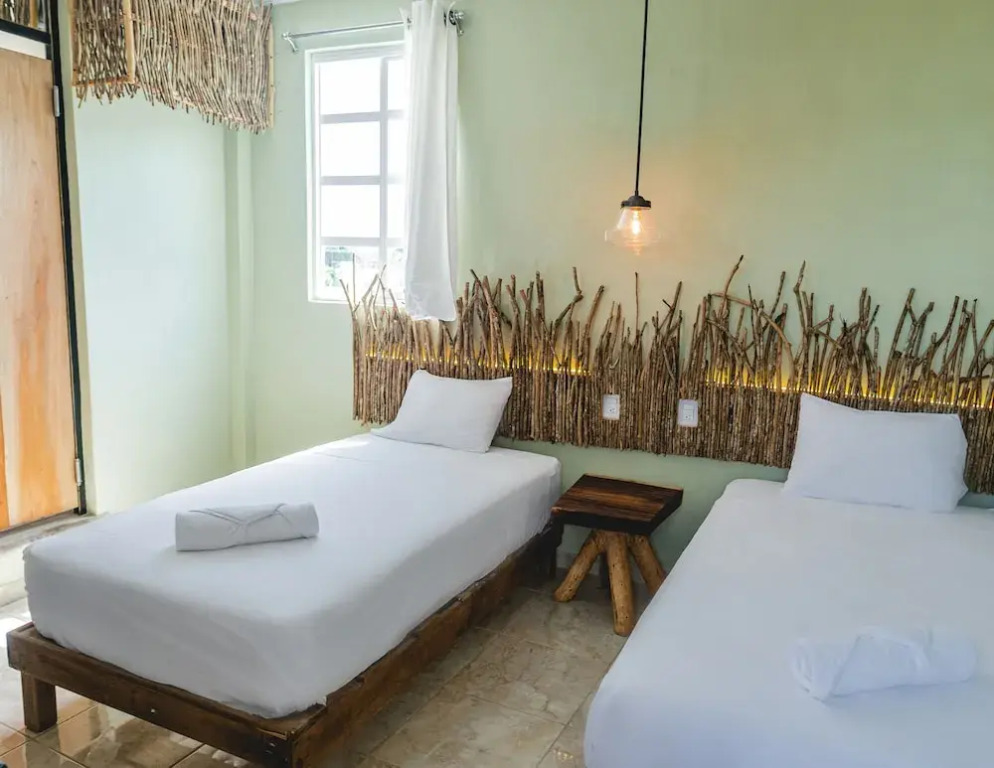 Straw Hat Tulum