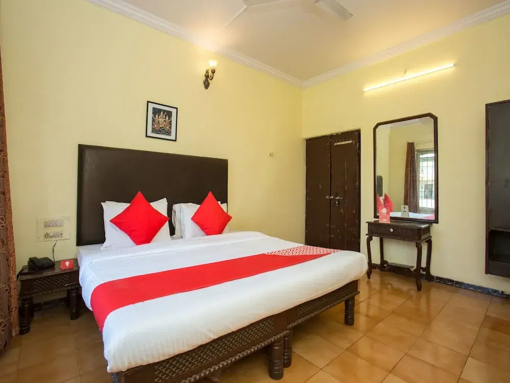 OYO 13344 Shree Cottage