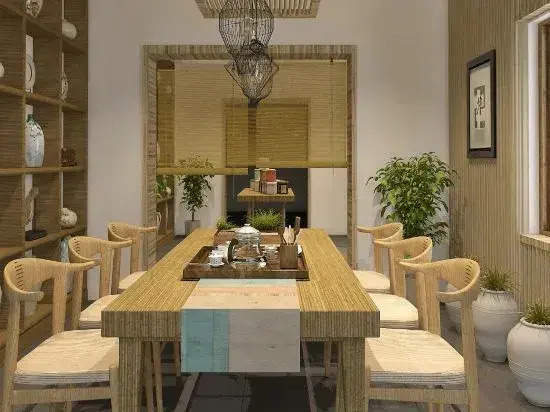 Lotus Hotel 荷花酒店