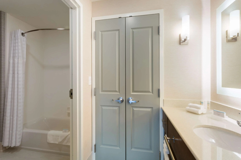 Homewood Suites By Hilton Reston, VA