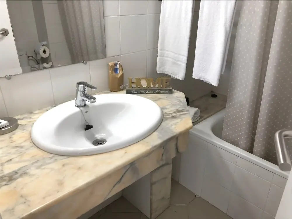 T&H Novelty 114 Family Apartment Salou