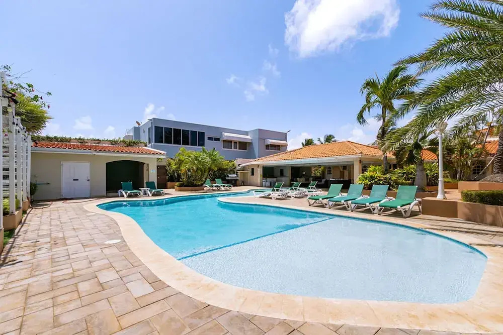 1 MIN Walk 2 Arashi Beach Suite w Roofdeck Pool