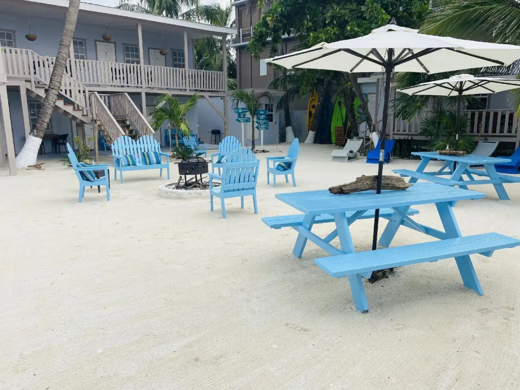 La Isla Resort
