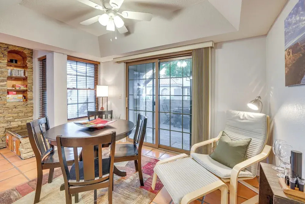 Walk to Park: Scottsdale Condo w/ Community Pool!