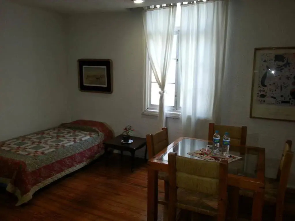 Anys Hostal
