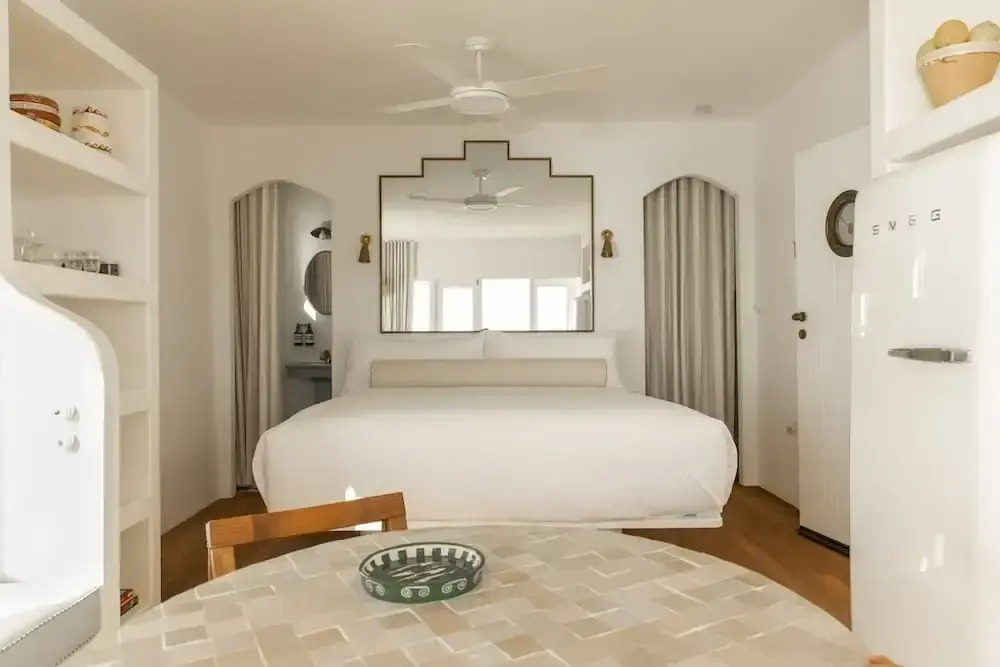 Il Delfino Seaside Inn