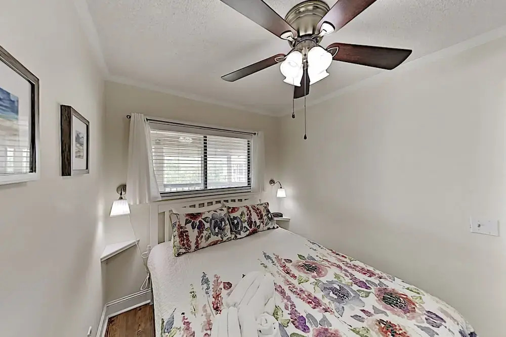 A348hhbt 1 Bedroom Condo