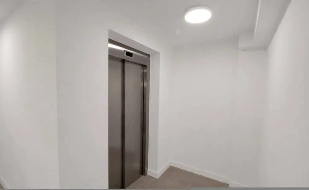 Modern Penthouse in Wembley