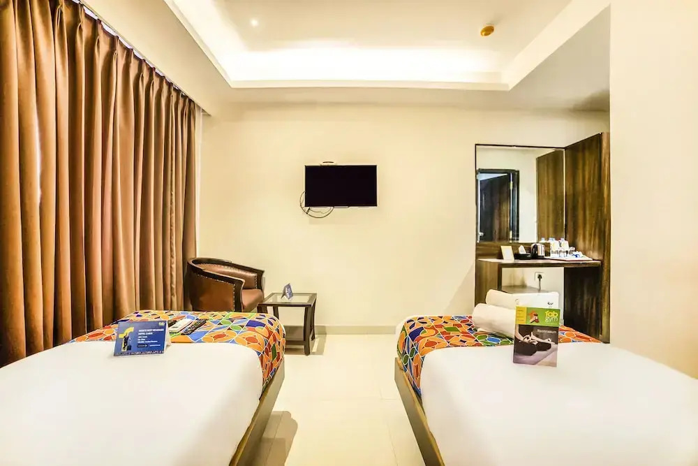 FabHotel Prime Prowell Crown - Nr TCS Deccan Park, Hitech City
