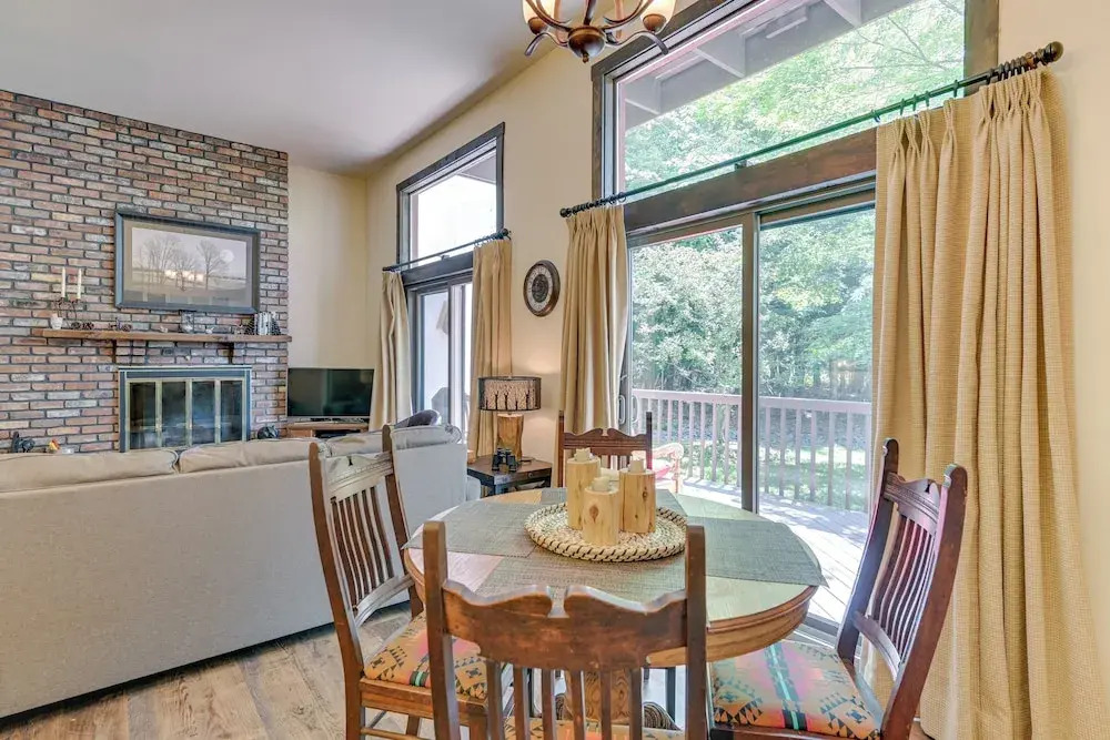 Windham Retreat w/ Private Deck & Mtn Views!