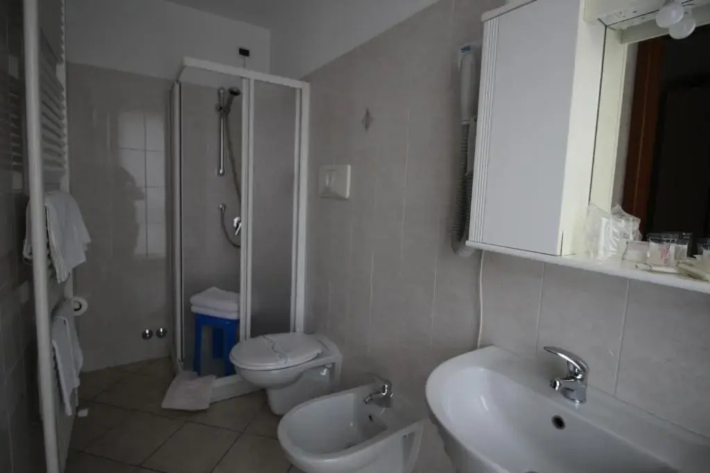 Hotel Avogadro