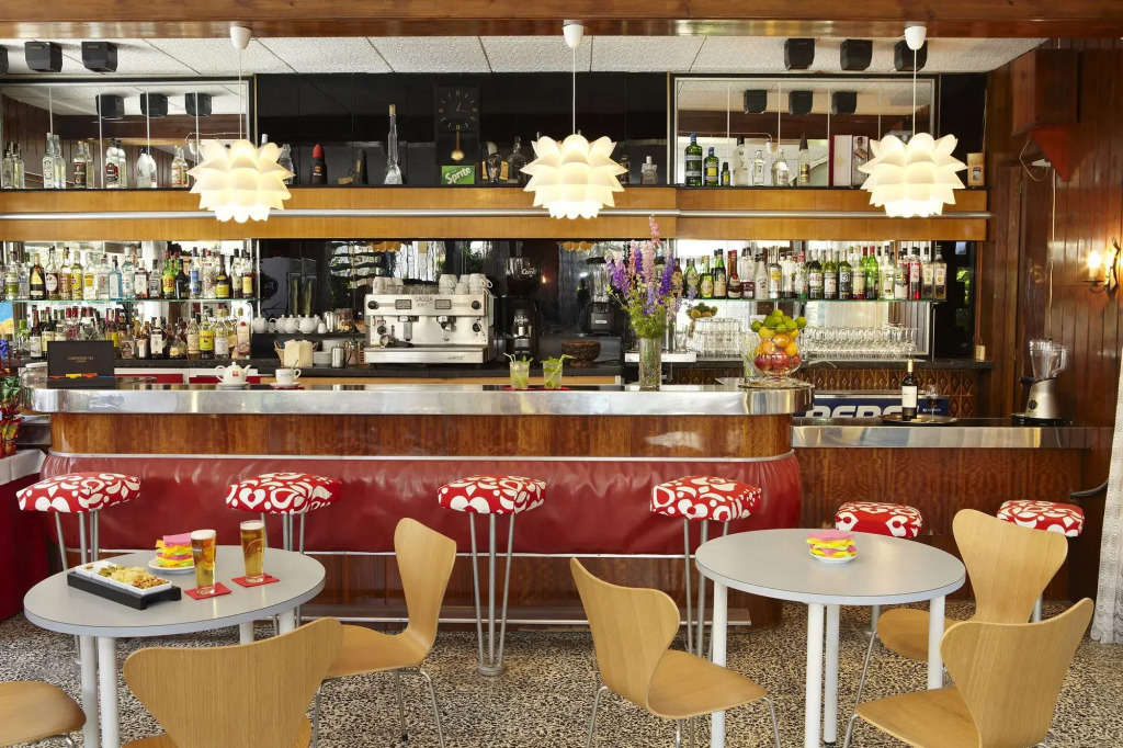 Hotel Bell Repos
