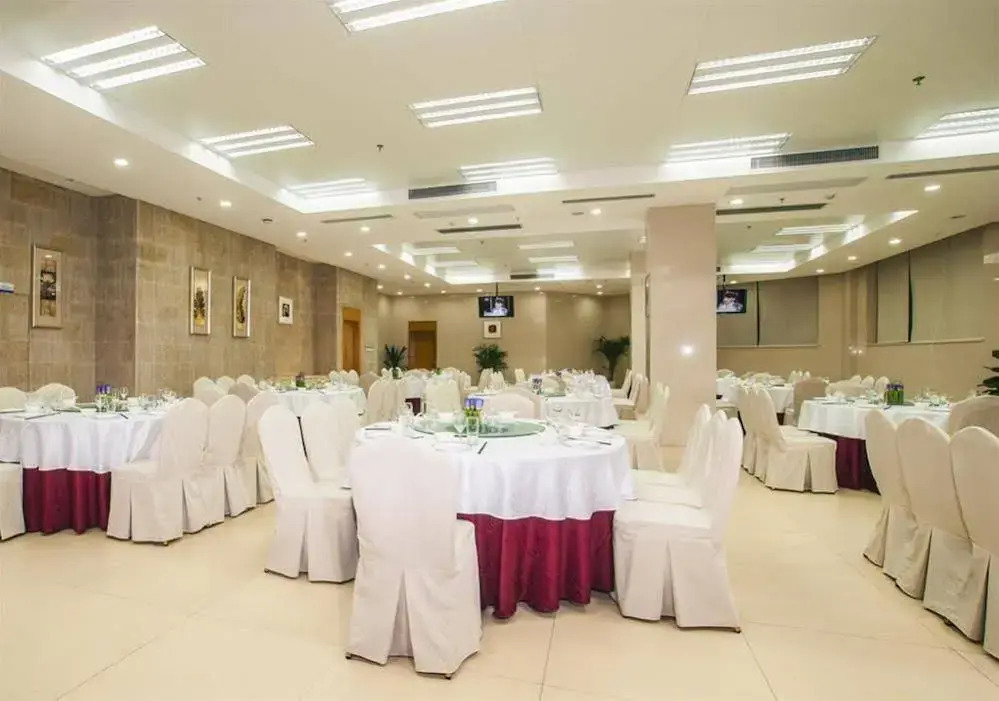 Hangzhou Huachen Yinxiang Hotel