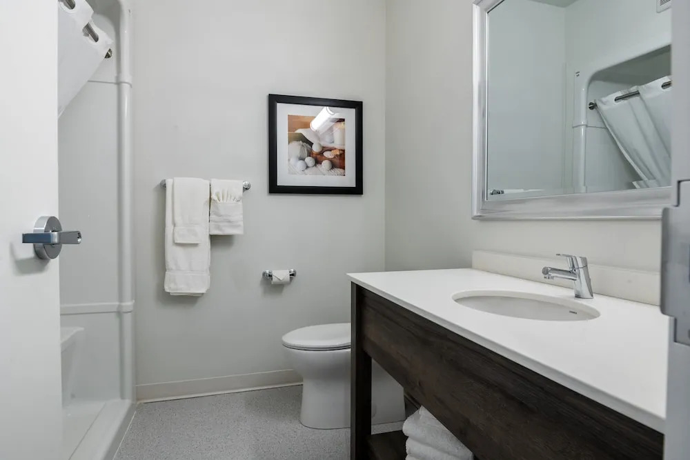 Amsterdam Inn & Suites Florenceville-Bristol