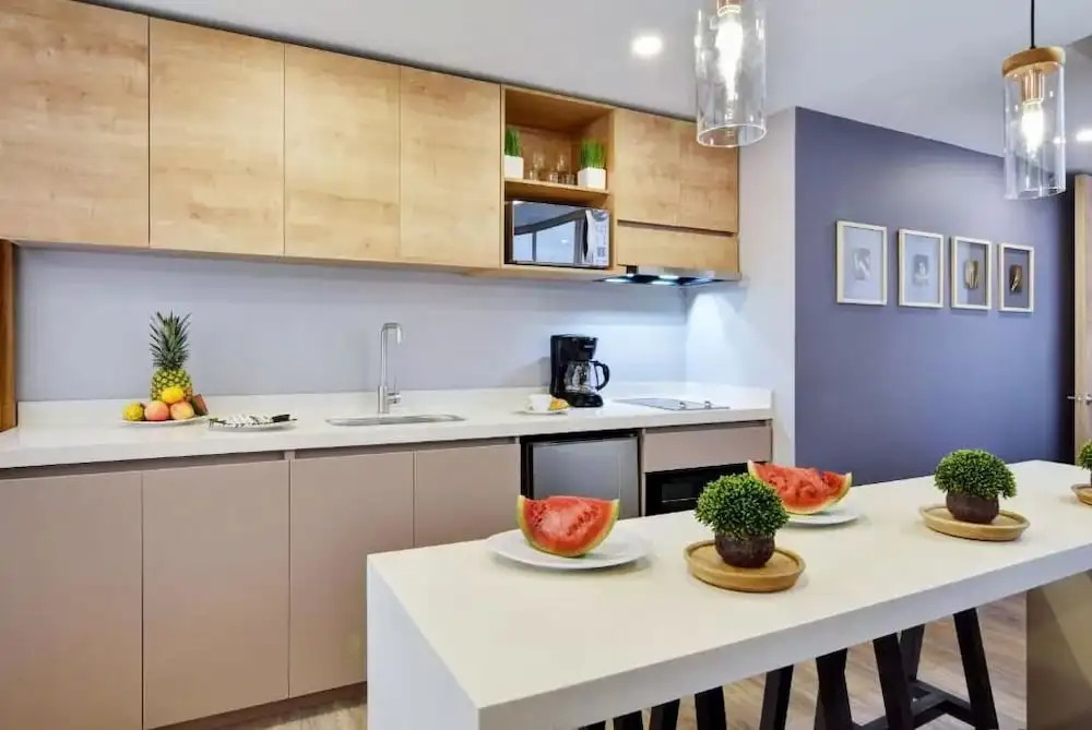 Kona Apartments