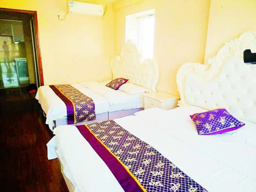 Xinghai Exhibition Center Apartment