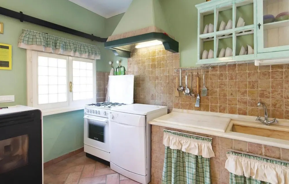 Lovely Home In Castelfiorentino -Fi
