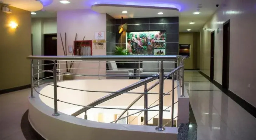 Hotel Golden Vista
