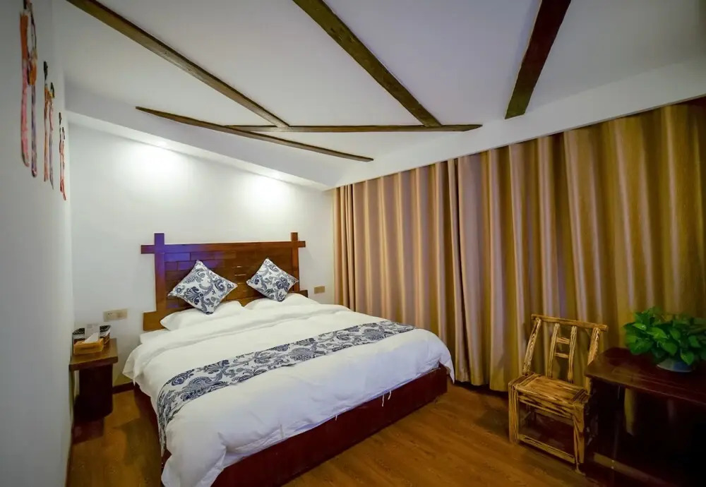 Floral Hotel · Zhangjiajie in the spring hotel (Wulingyuan National Forest Park store)