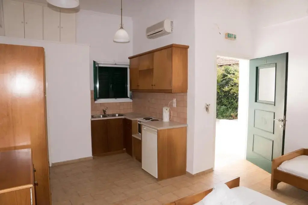 Utopia Kavos Hotel