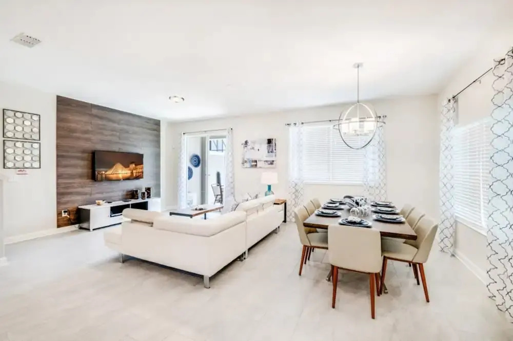 Storey Lake 4991W
