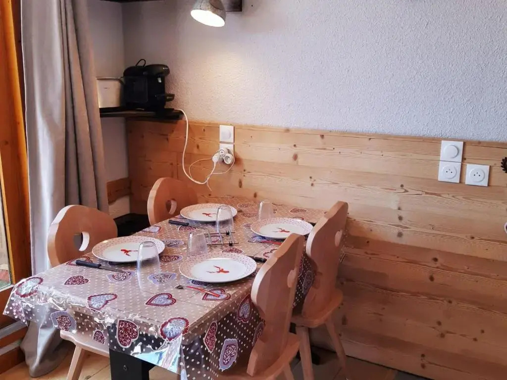 Appartement Les Deux Alpes, 2 pièces, 4 personnes - FR-1-516-154