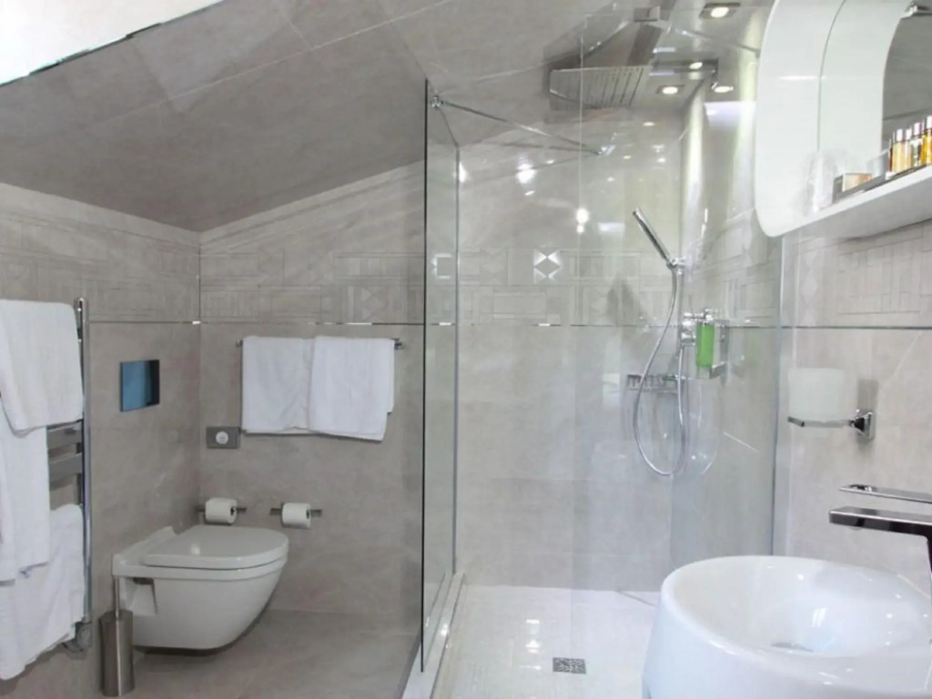 Luxurious loft with private elevator in the famous city of Cannes