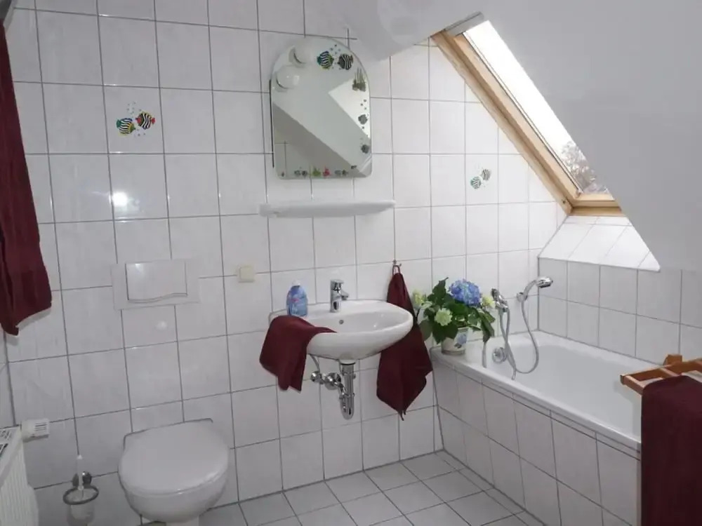 Bernsteinfinder 4.17 Comfortable Holiday Residence