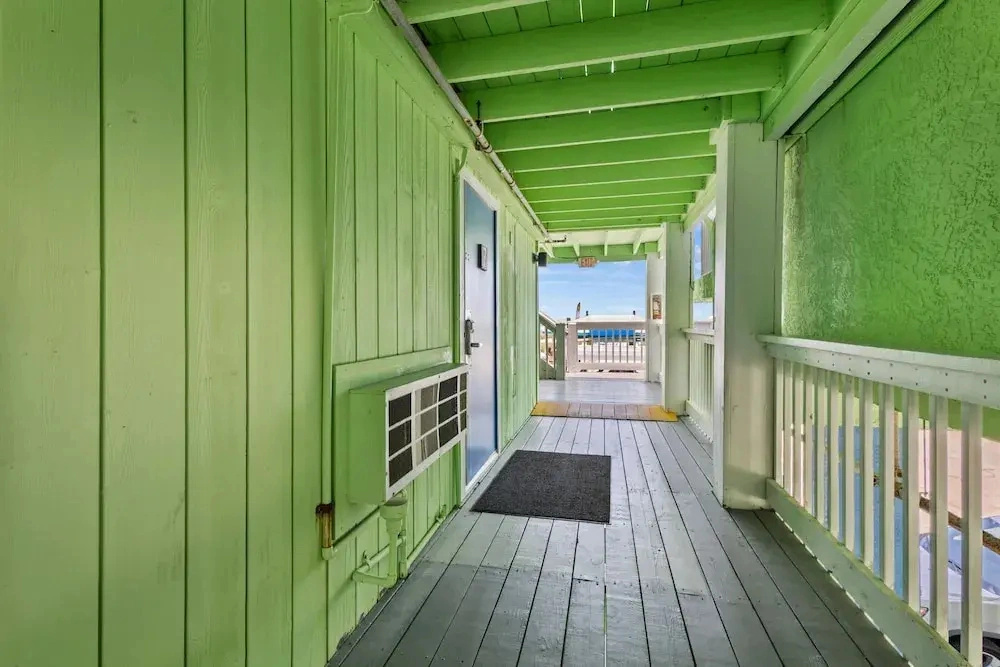 Oceanfront Inn