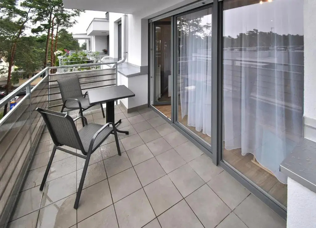 Komfortowe Apartamenty Sun Seasons 24 w Pogorzelicy Blisko Morza by Noclegi Renters