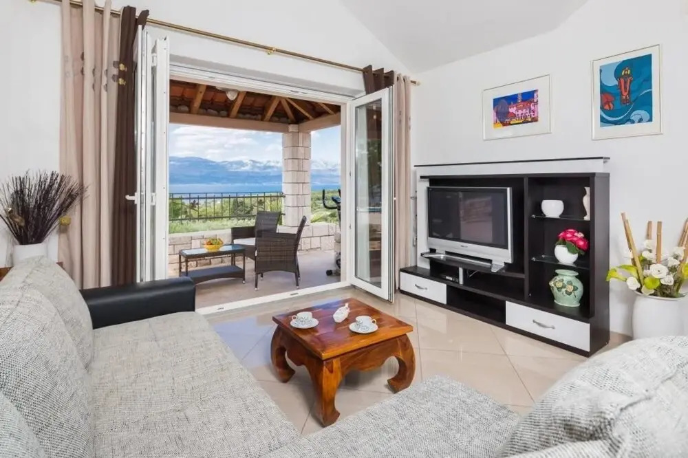 Villa Agape - Three Bedroom Villa With Swimming Pool ID Direct Booker 3613