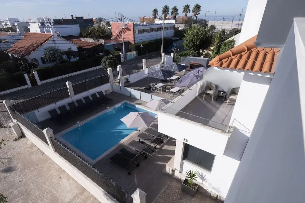 Villa Caparica Hostel